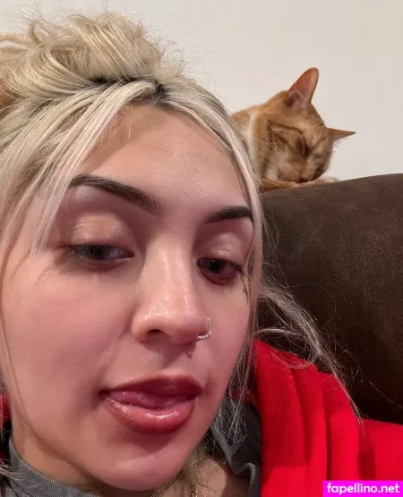 Poshnio OnlyFans Thumbnail #0RlQfRMEwS