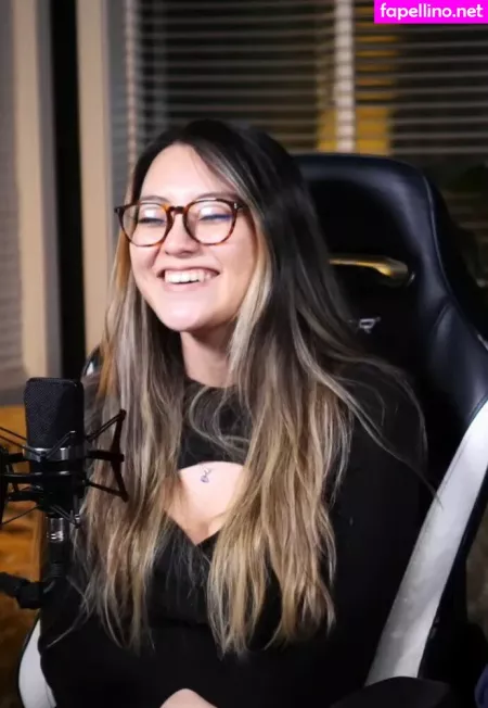 Potasticpanda 1 OnlyFans Thumbnail #7C8WylLN14