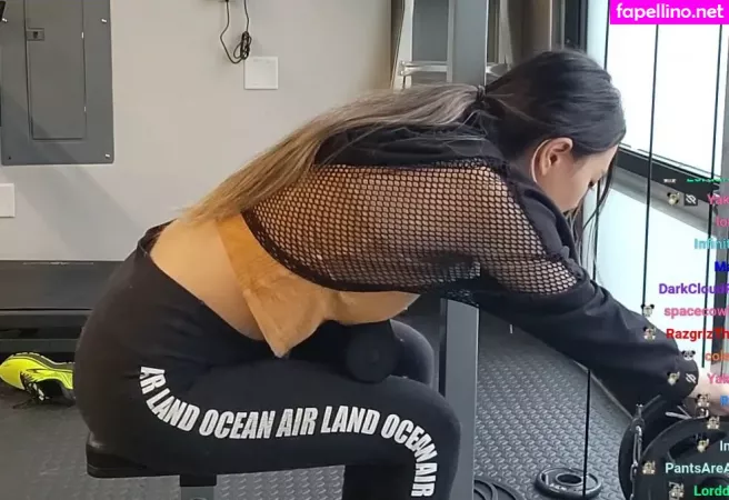 Potasticpanda 1 OnlyFans Thumbnail #GwW9rzTfCm