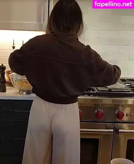 Potasticpanda 1 OnlyFans Thumbnail #vCbV38nEL0