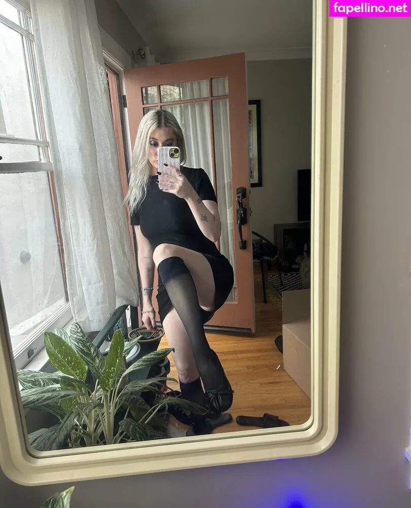 crabrang0on Nude Leaked OnlyFans Photo #8UTe5oSvEd