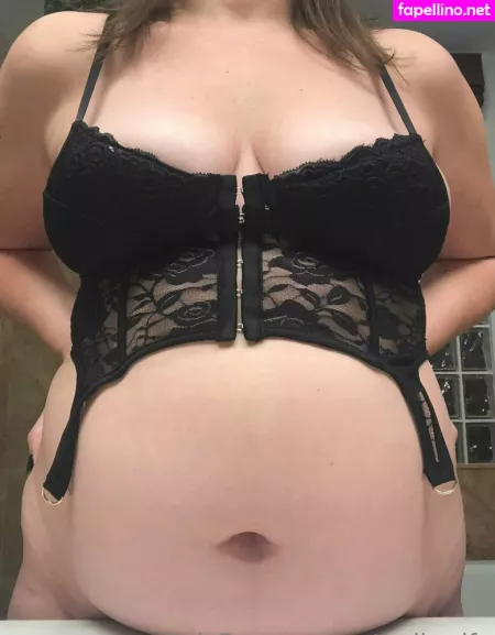 Potbellywife OnlyFans Thumbnail #3cKY3QyJT0