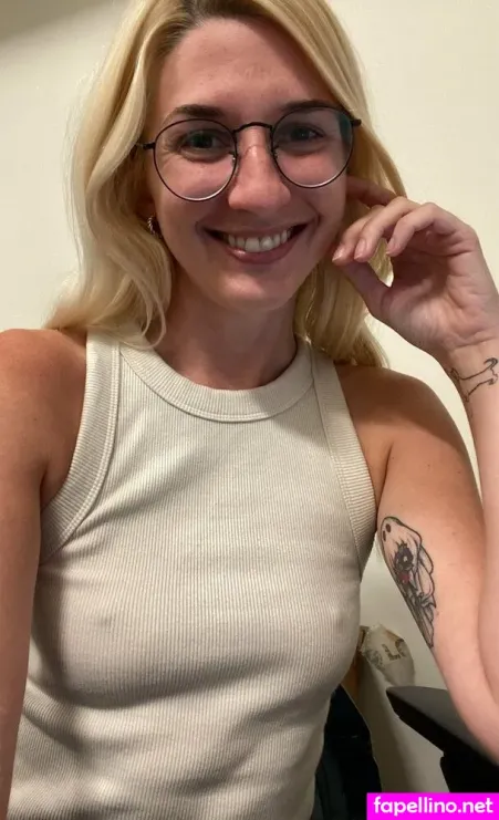 Potprincess4200 OnlyFans Thumbnail #6RcLdlu92I