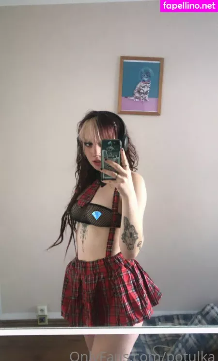 Potulka OnlyFans Thumbnail #UvdDwHo0gh