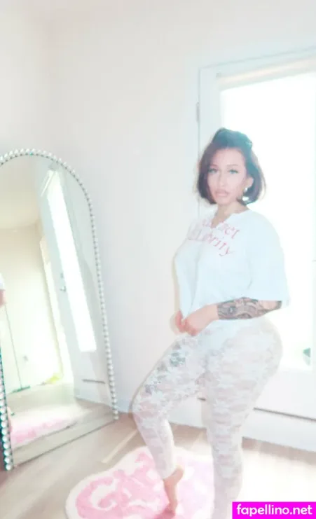 Poundcakenat OnlyFans Thumbnail #p8kMBVK1H6