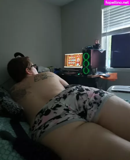 Poundcakerulez OnlyFans Thumbnail #1M7M6qscUd