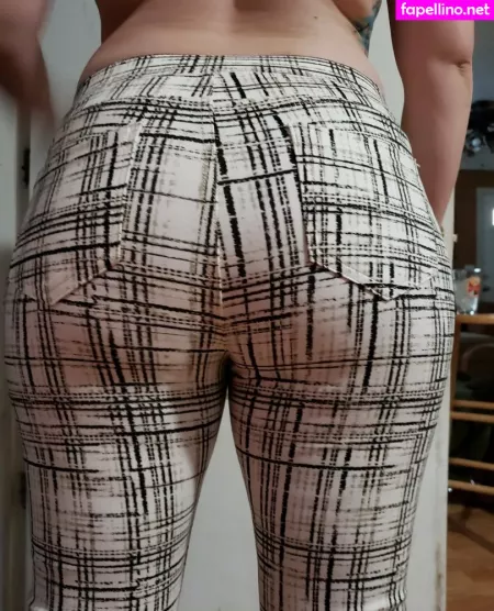 Poundcakerulez OnlyFans Thumbnail #NBGGL2EQpe