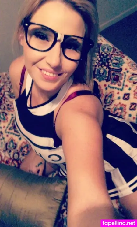 Poundtowngurl OnlyFans Thumbnail #mXZeXxPfMR