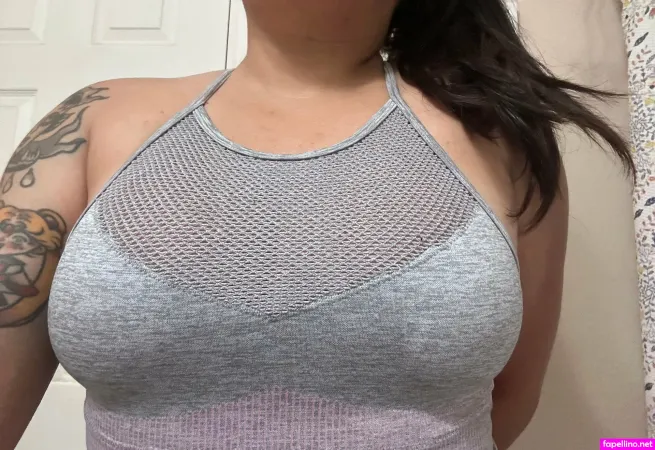 Poutybb OnlyFans Thumbnail #5rdNgJ6Izf