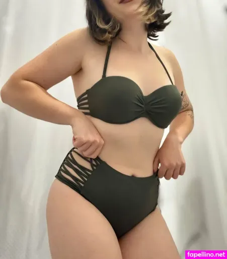Poutyrosee OnlyFans Thumbnail #ofbVt0fAHb