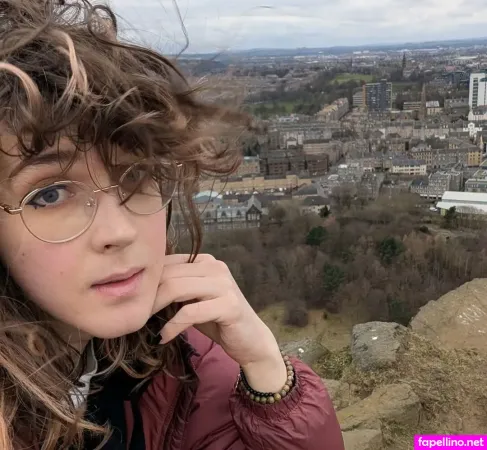 Ppyremi OnlyFans Thumbnail #LKM1aA1niv