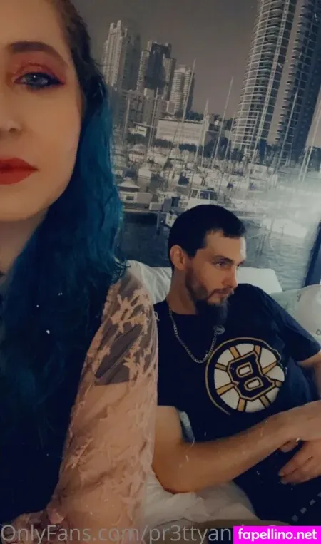Pr3ttyandpr3gnant OnlyFans Thumbnail #lu3fBIwJ8Q