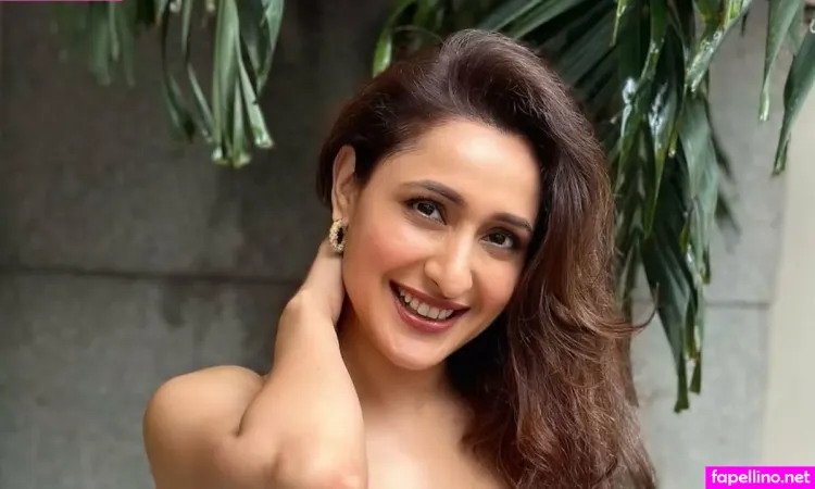 Pragya Jaiswal OnlyFans Thumbnail #0ejMrgb3Zg