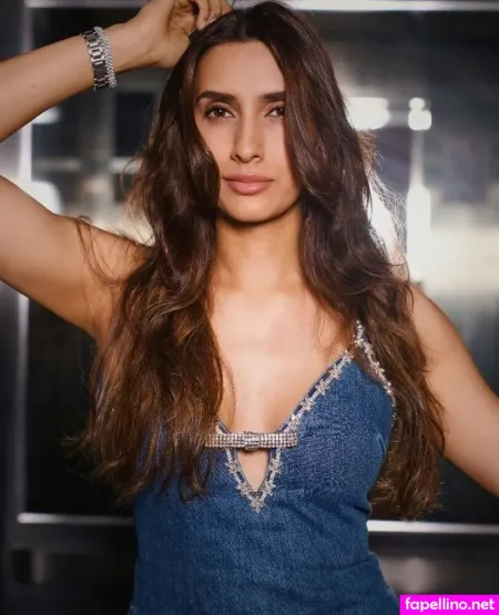 Pragya Kapoor photo