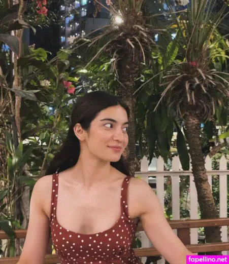 Pratibha Ranta OnlyFans Thumbnail #9tZ0XOxUR3