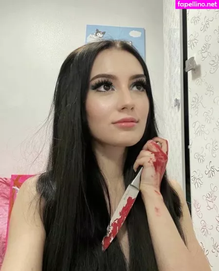 Pratty Katty OnlyFans Thumbnail #KKwJaYvmPN