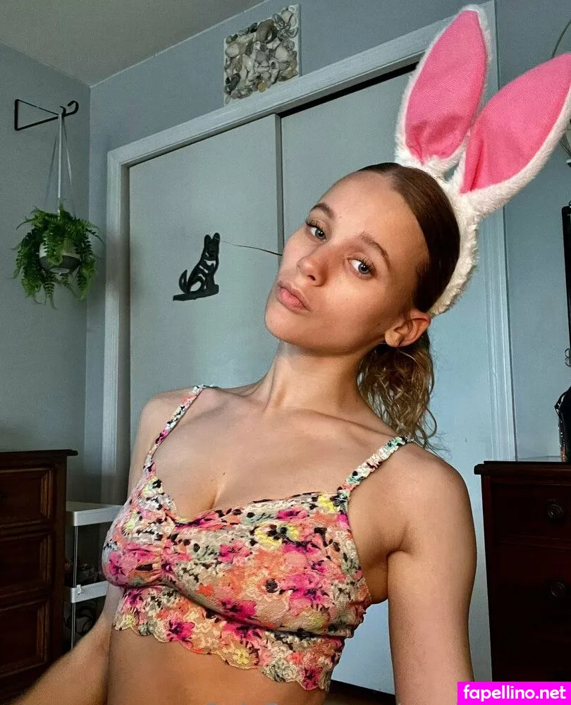 goldiloxx__, precious.goldiloxxx Nude Leaked OnlyFans Photo #Ecv4RL46vY
