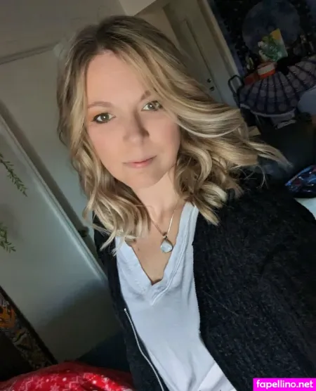 Preciouskitten21 OnlyFans Thumbnail #jVMBfYNDKi