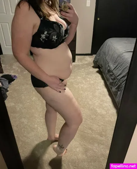Preg Mom Of Twins OnlyFans Thumbnail #VYLN4lVVvf