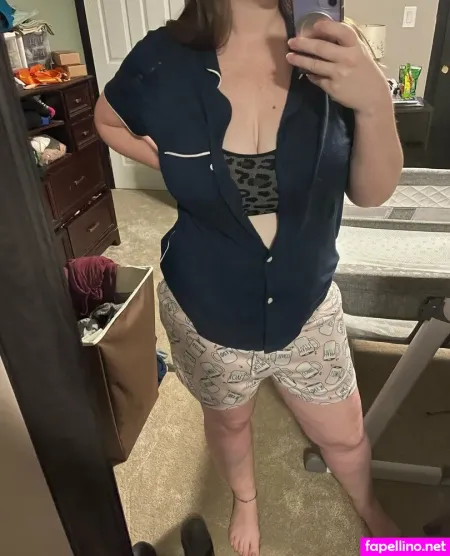 Preg Mom Of Twins OnlyFans Thumbnail #egxAAvBkpr