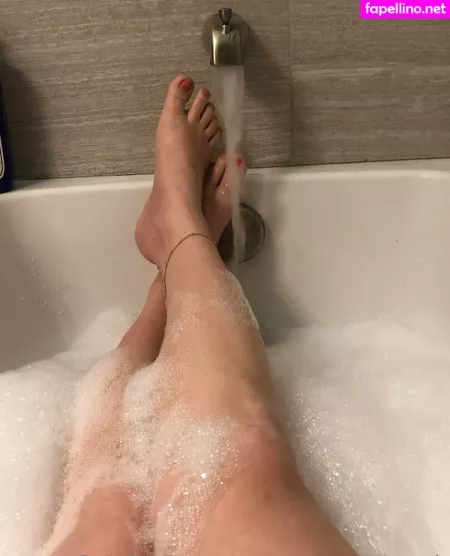 Preggosauruspeach OnlyFans Thumbnail #JMWvSomo9B