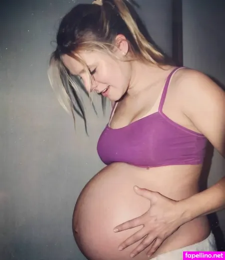 Pregnant Celebs OnlyFans Thumbnail #1OX6TocqAy