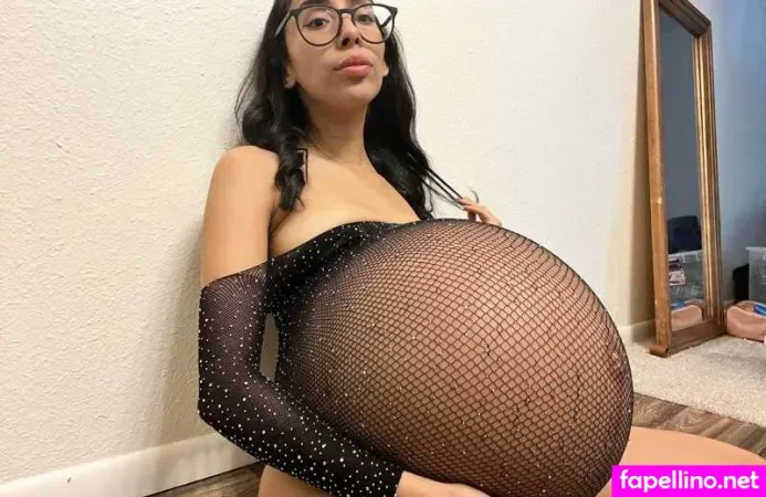 Pregnant Ember OnlyFans Thumbnail #6qfo381EHj