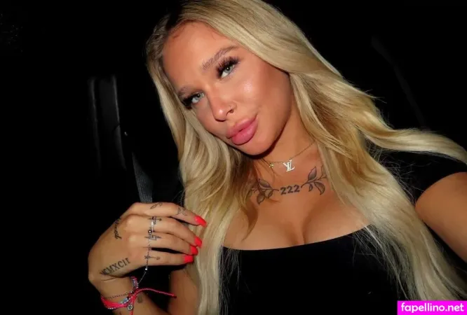 Pregnant Princess Exclusive OnlyFans Thumbnail #nERZCUTpCw