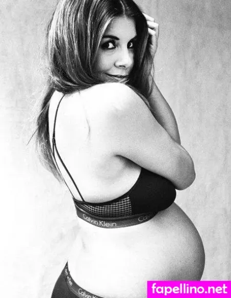 Pregnant Women OnlyFans Thumbnail #WCdY5bPS3Z