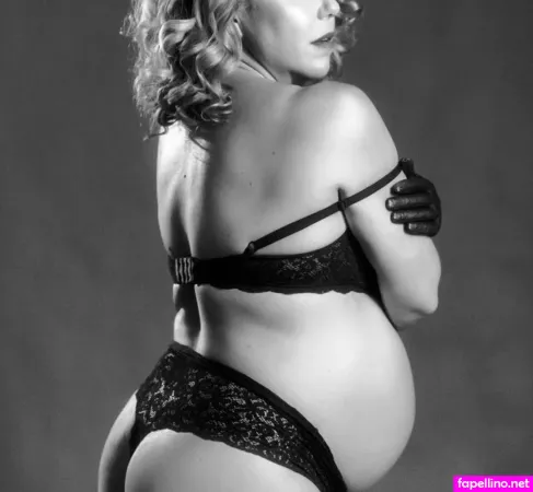 Pregnant Women OnlyFans Thumbnail #jbUsQXLeo0