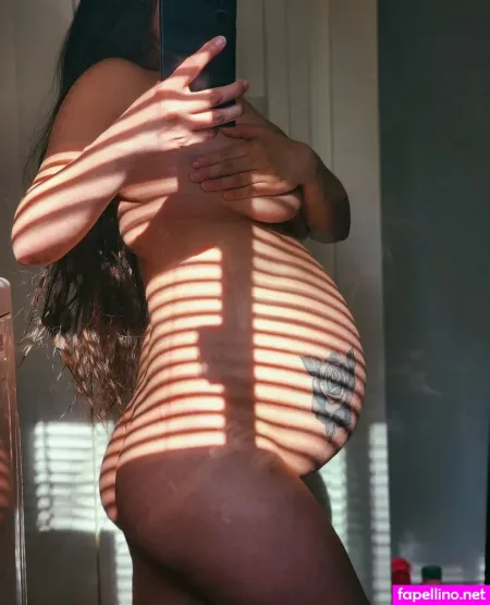 Pregnantdorothygale OnlyFans Thumbnail #snNbNUoCBs