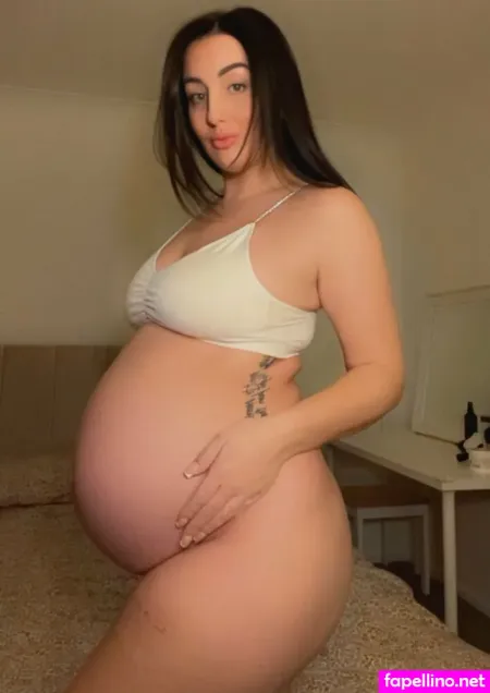 Pregnantgoddessella OnlyFans Thumbnail #6FI1VNyQcB
