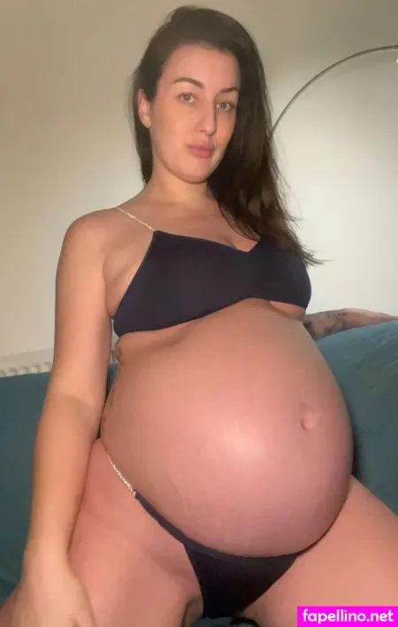 Pregnantgoddessella OnlyFans Thumbnail #6admXzJqKW
