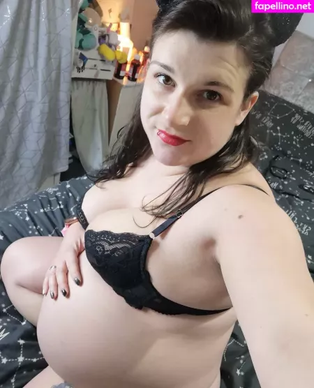 Pregnantgothmama OnlyFans Thumbnail #F0kqgLQDWN