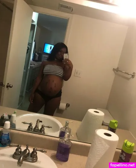 Pregnantjuiicy OnlyFans Thumbnail #9YYRtnOmNK
