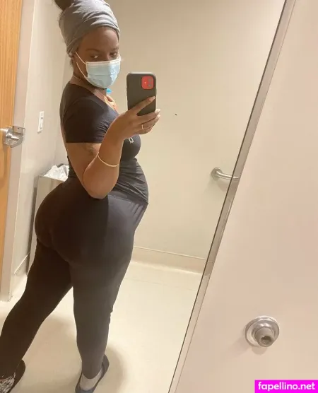 Pregnantjuiicy photo