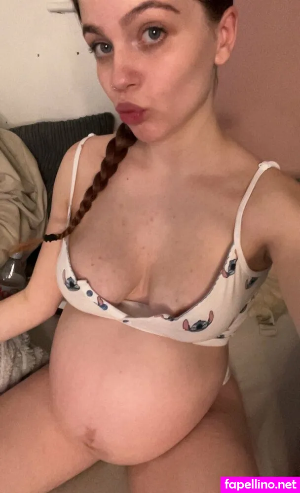 maddieelambertt, pregnantmadz Nude Leaked OnlyFans Photo #XB0V3cixFT