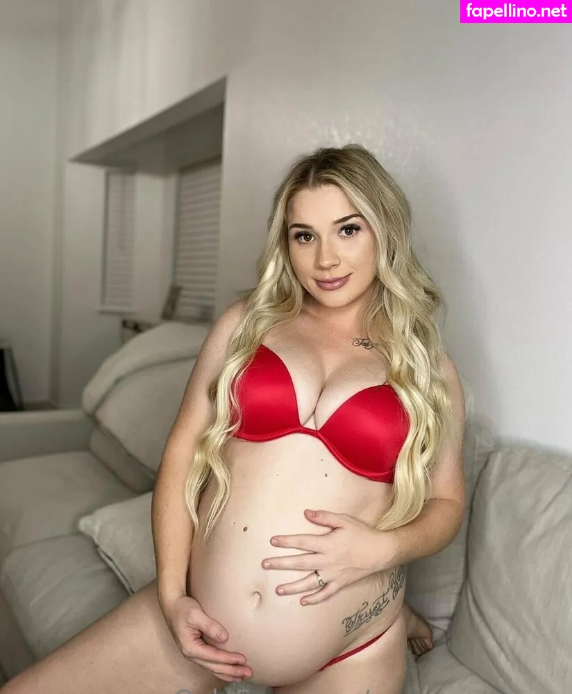 freespirit_hippielove, pregnantmayafree Nude Leaked OnlyFans Photo #x0EWybeuA8