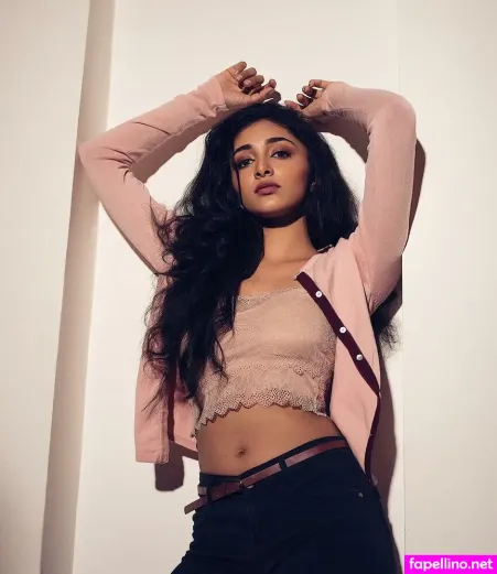 Preity Mukhundhan OnlyFans Thumbnail #74pGFncAS0