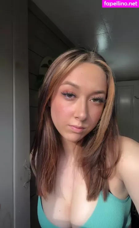 Presley Hine OnlyFans Thumbnail #hCNvkSRxrg