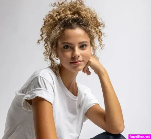 Presley Mattea Michel OnlyFans Thumbnail #KcBSZyWKCy