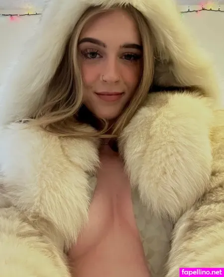 Presleyfoxxx OnlyFans Thumbnail #X9wADLh39B