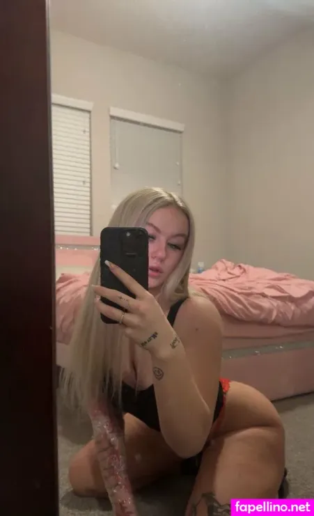 Presleyswrld OnlyFans Thumbnail #eez2iU7cHG