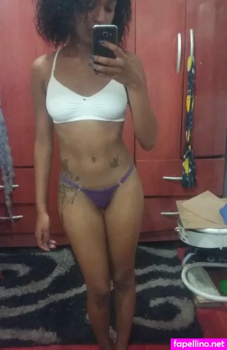 Pretinha OnlyFans Thumbnail #wHAktXns4s