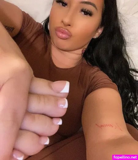 Prettiest Toesx OnlyFans Thumbnail #1nxduzyvTt