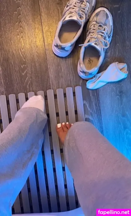 Prettiest Toesx OnlyFans Thumbnail #IMZQjCke3N