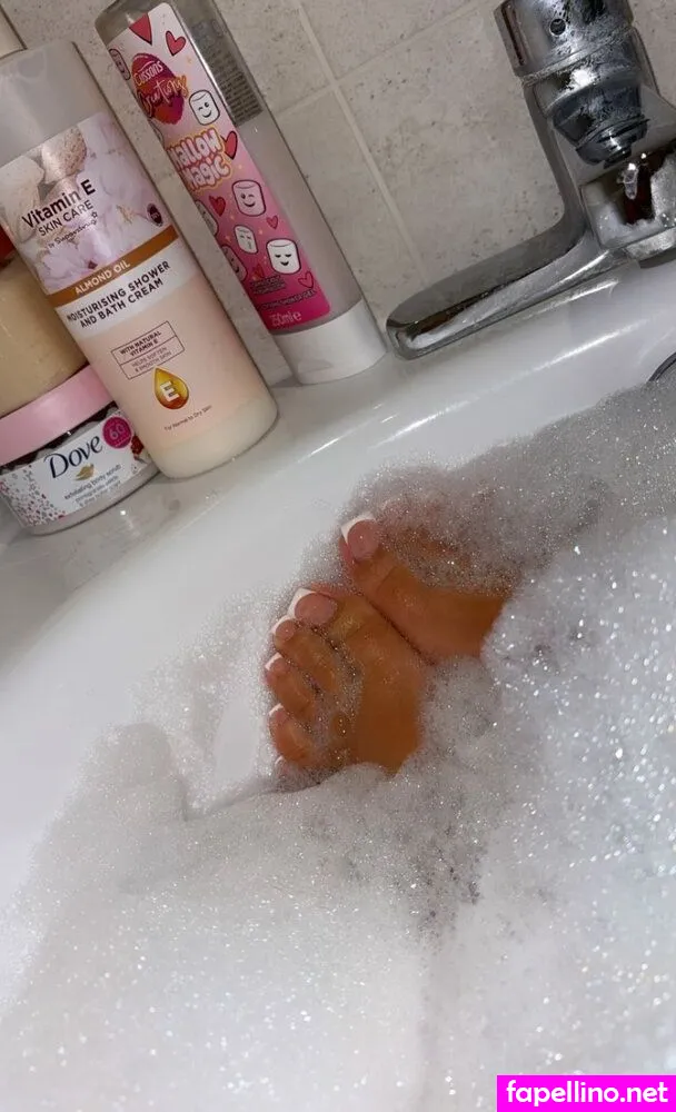 prettiest.toes_, prettiest_toesx, yassykins Nude Leaked OnlyFans Photo #NQKGiBlpRN