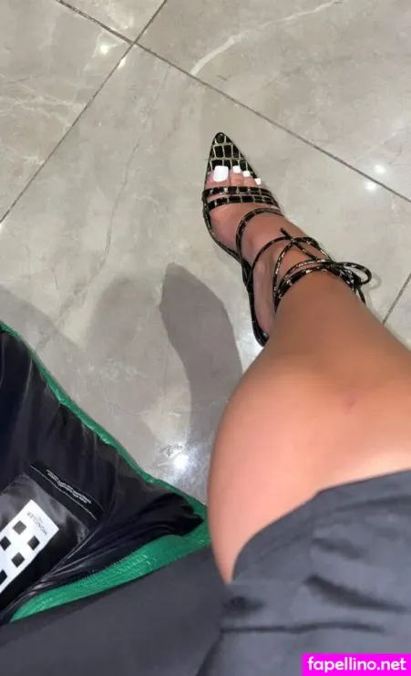 Prettiest Toesx OnlyFans Thumbnail #OdWqjKFXDy