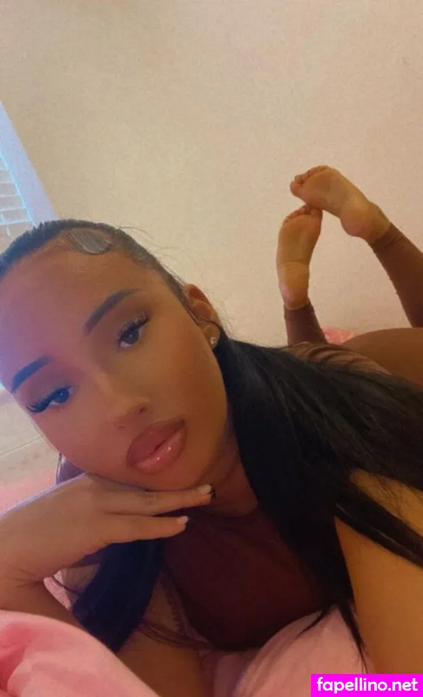 prettiest.toes_, prettiest_toesx, yassykins Nude Leaked OnlyFans Photo #pW15tK9tyd
