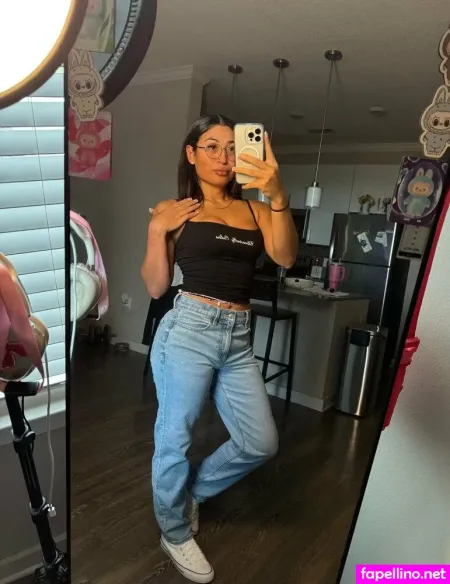 Prettiestcedes OnlyFans Thumbnail #F8JlUEU6mp
